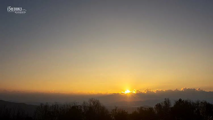จุดชมพระอาทิตย์ขึ้นแปกแซม